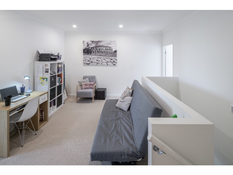 7/3031 the boulevard, Carrara QLD 4211