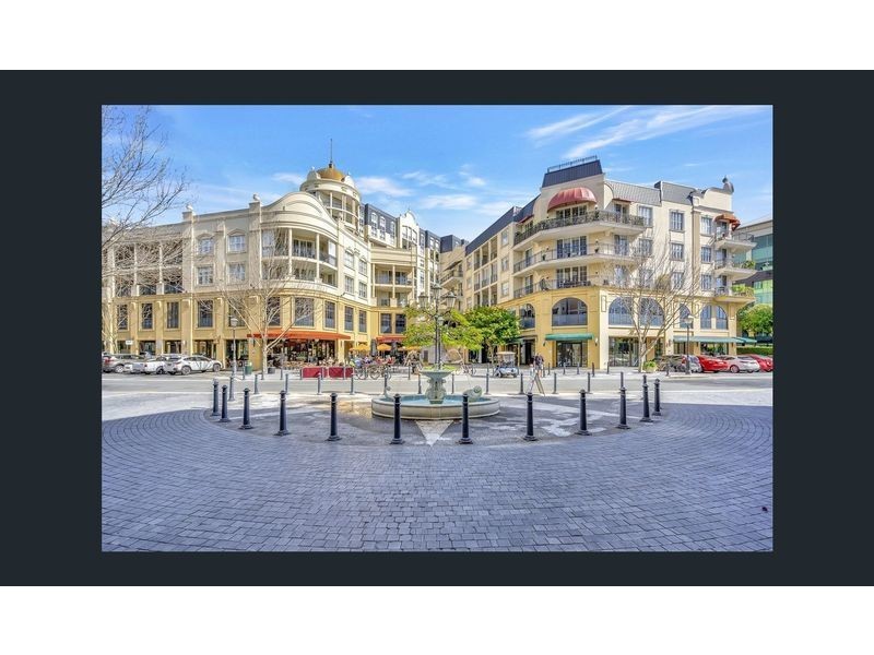 7/3031 the boulevard, Carrara QLD 4211