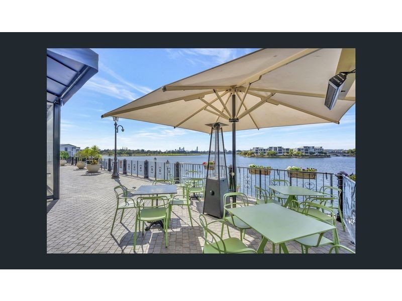 7/3031 the boulevard, Carrara QLD 4211