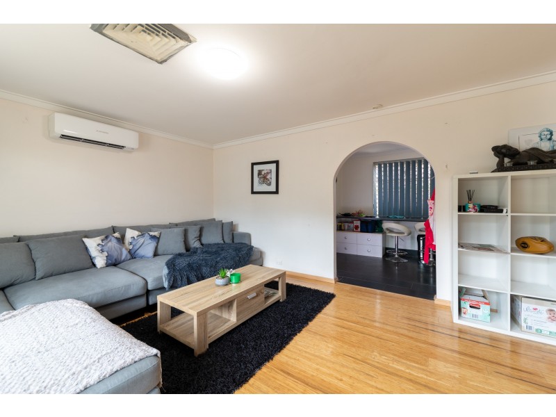 20 Christina Street, Hazelmere WA 6055