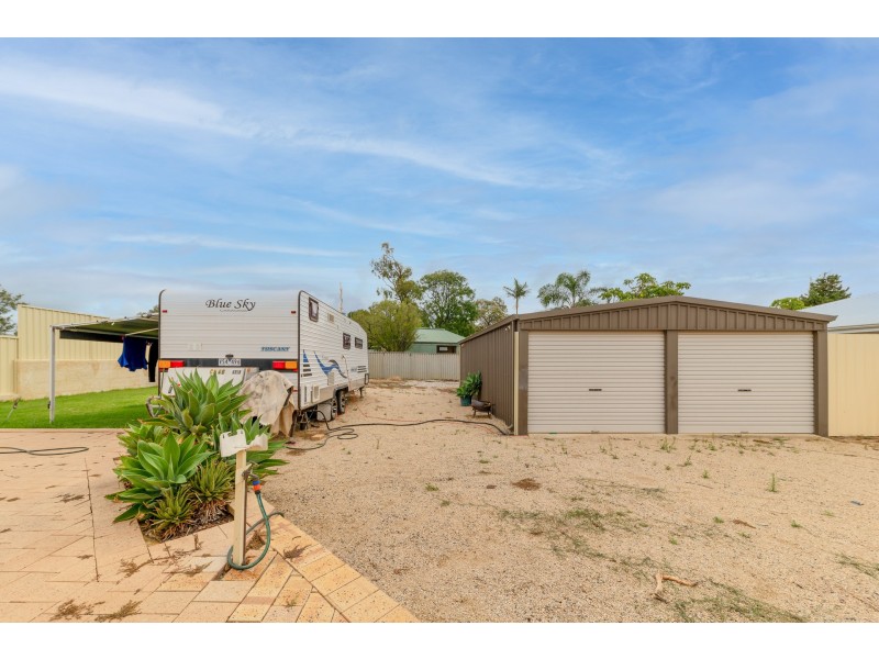 20 Christina Street, Hazelmere WA 6055