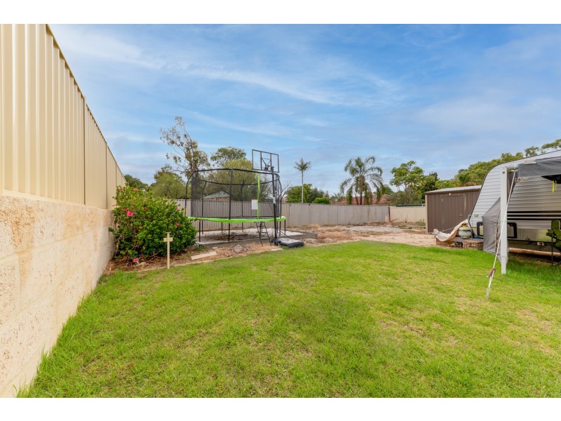 20 Christina Street, Hazelmere WA 6055