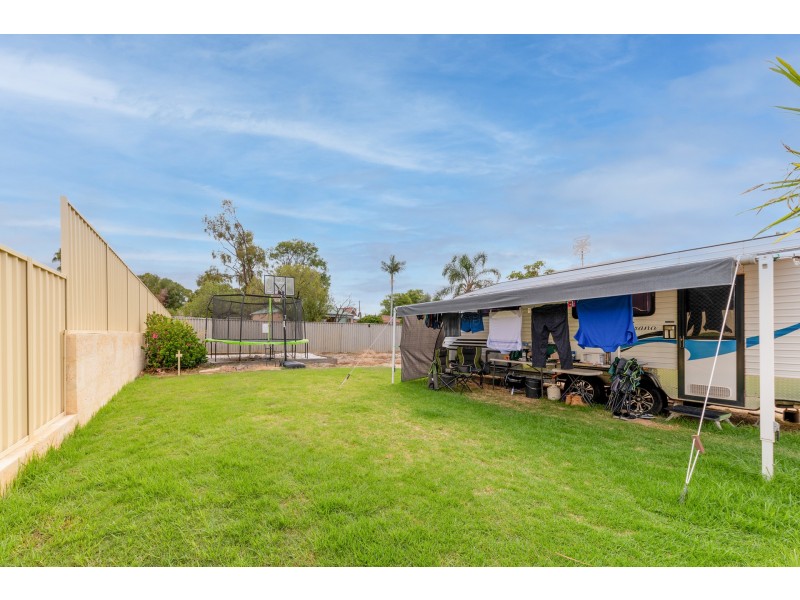 20 Christina Street, Hazelmere WA 6055