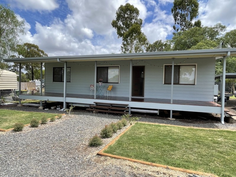 3 Queen Street, Kingsthorpe QLD 4400