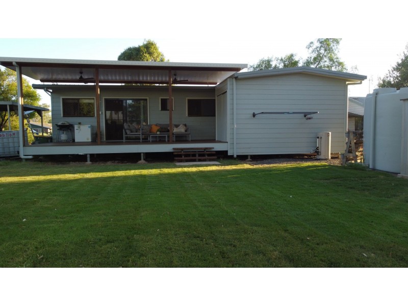 3 Queen Street, Kingsthorpe QLD 4400