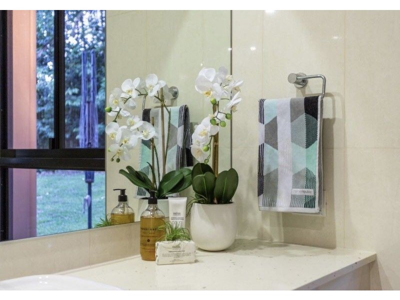 11 Oceanview Place, Mooroobool QLD 4870