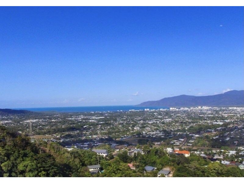 11 Oceanview Place, Mooroobool QLD 4870