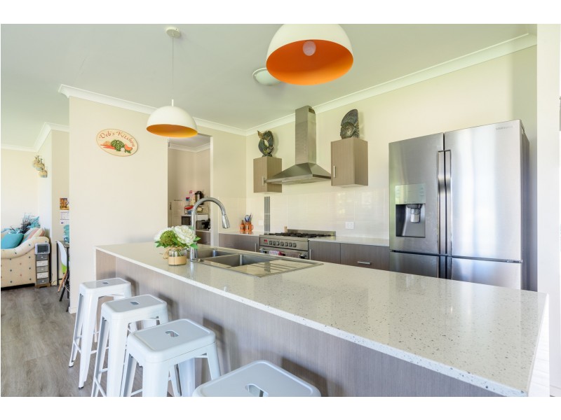 2 Myna Street, Upper Caboolture QLD 4510