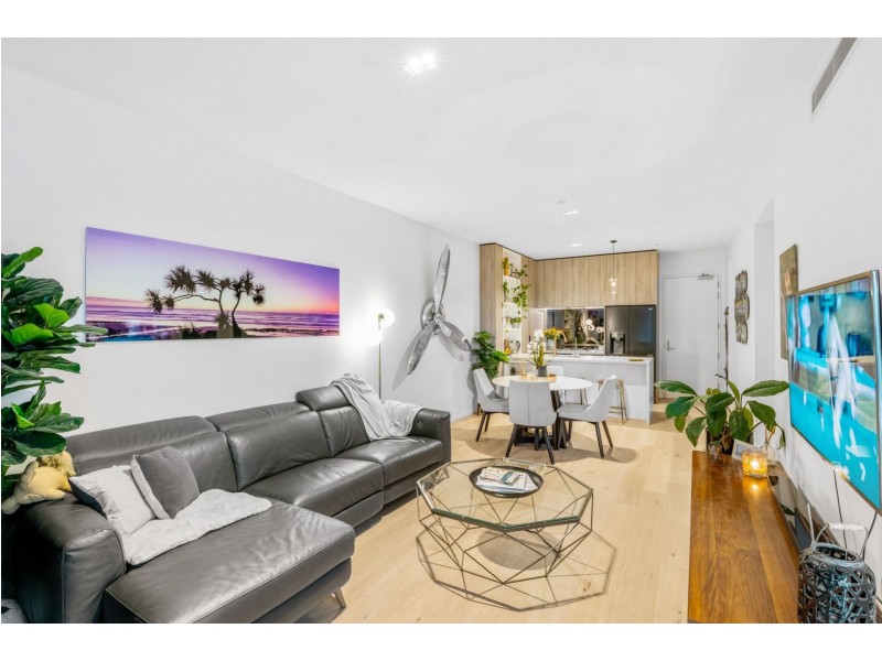 1402/18 Longland Street, Newstead QLD 4006