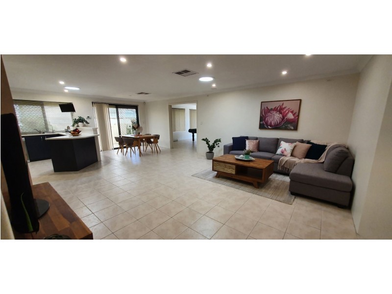 17 Maple Place, Maddington WA 6109