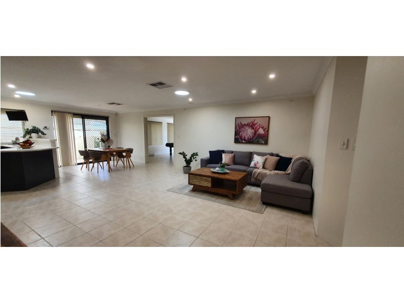 17 Maple Place, Maddington WA 6109