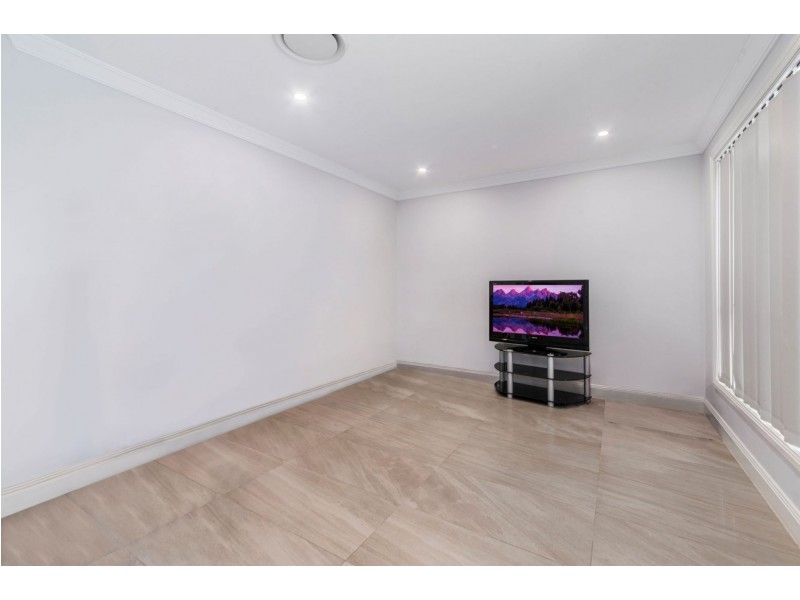 32 faulkner way, Edmondson Park NSW 2174