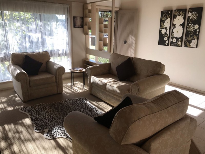 Unit 1/4 Caraselle Avenue, Wangaratta VIC 3677