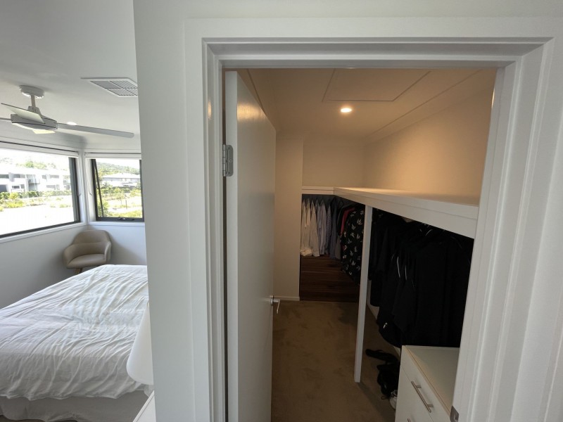 11/192 Greenacre Drive, Arundel QLD 4214