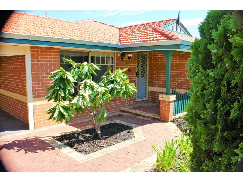 188 Trappers Drive, Woodvale WA 6026