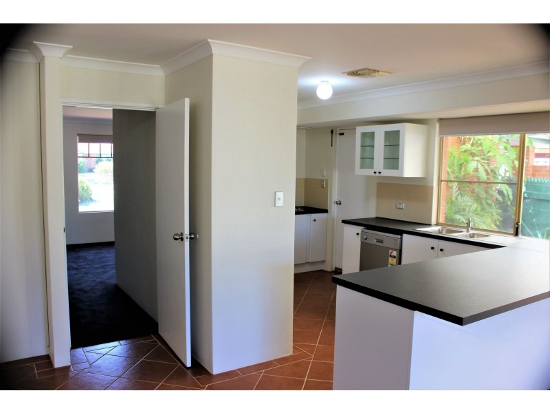 188 Trappers Drive, Woodvale WA 6026