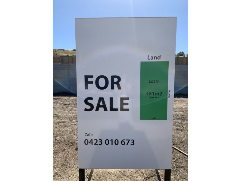 9 River Valley Boulevard, Sunshine North VIC 3020