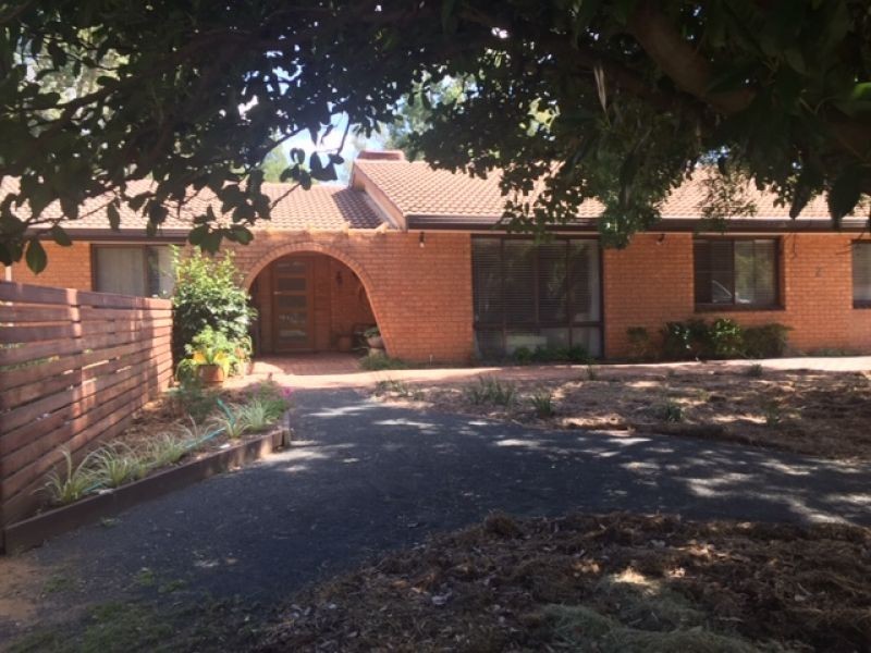 2 Rundle St, Coonabarabran NSW 2357