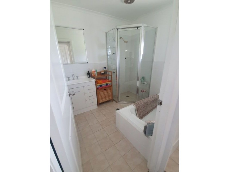 56-58 Wollombi st, Broke NSW 2330