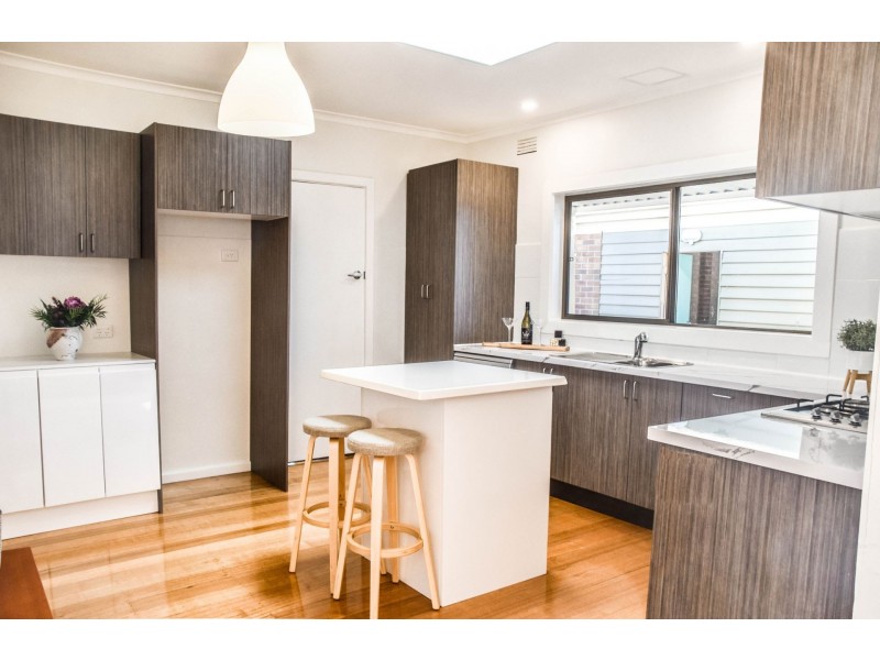 1/27 Plane St, Thomastown VIC 3074