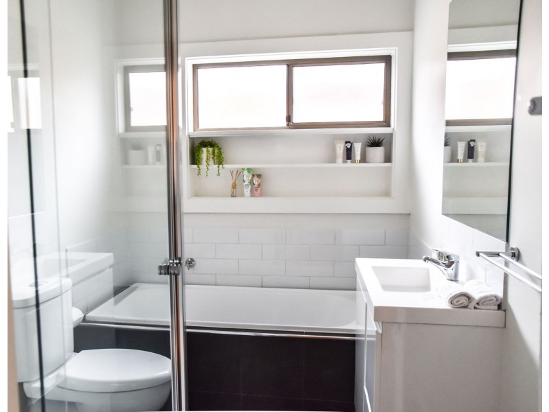 1/27 Plane St, Thomastown VIC 3074