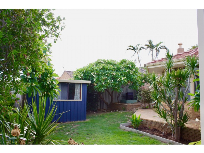 8 Burnside court, Kingsley WA 6026