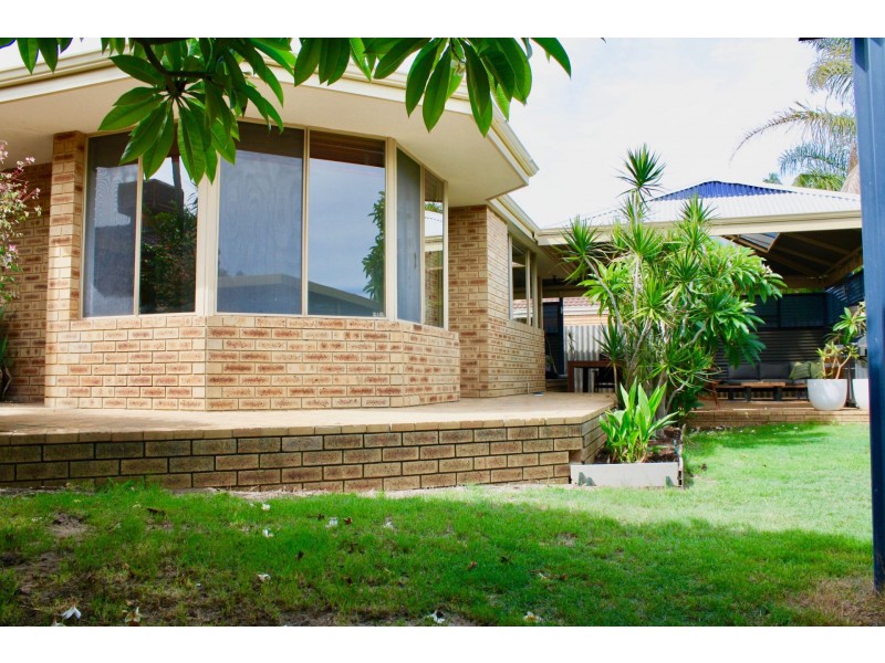 8 Burnside court, Kingsley WA 6026