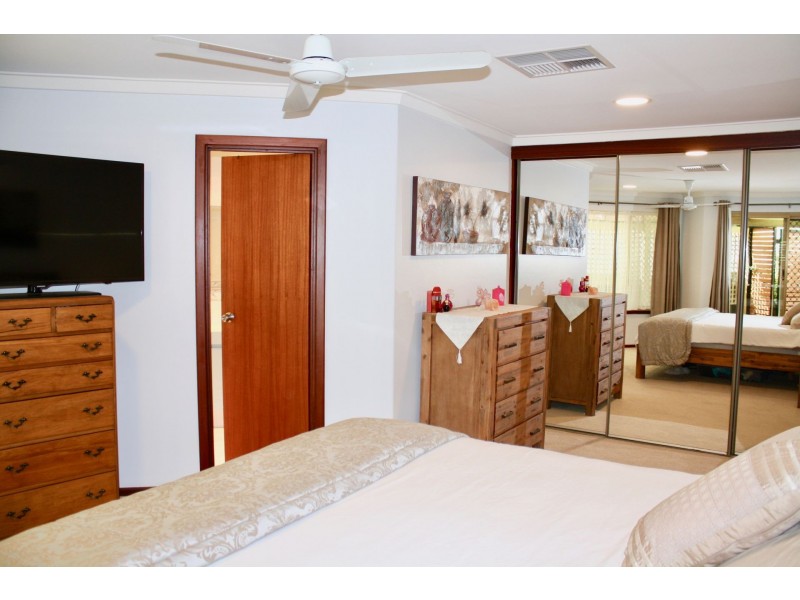 8 Burnside court, Kingsley WA 6026