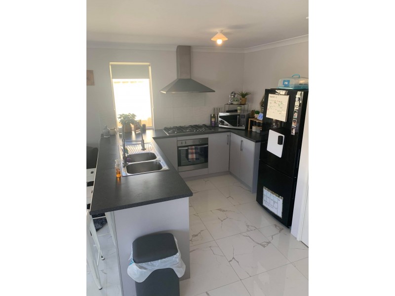 43 Epidote Vista, Wellard WA 6170