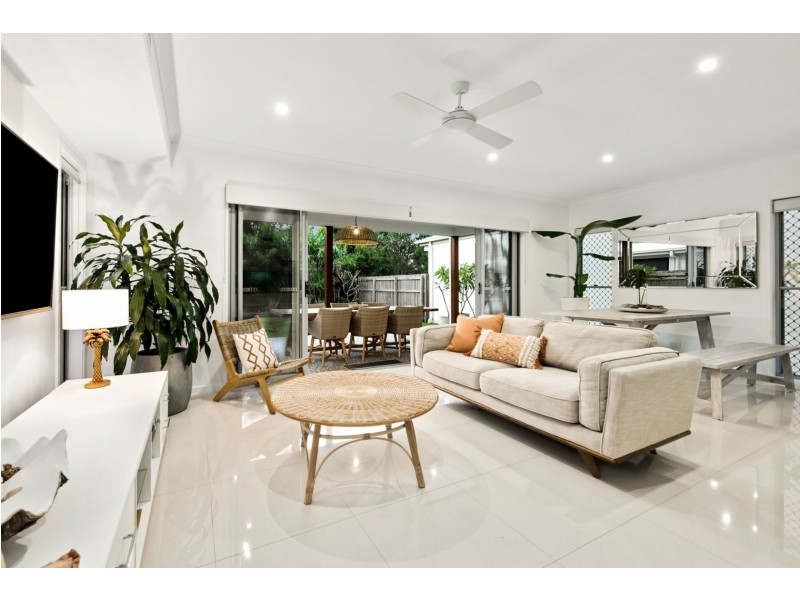 14 Cavalry Way, Sippy Downs QLD 4556