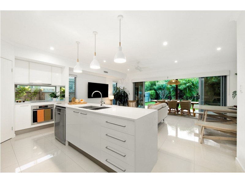 14 Cavalry Way, Sippy Downs QLD 4556