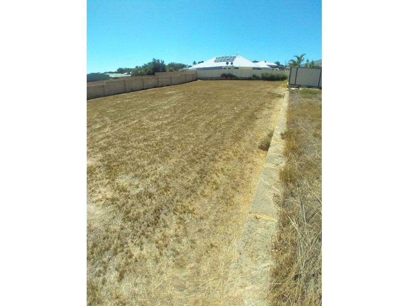 45 Waterfront Circle, Drummond Cove WA 6532