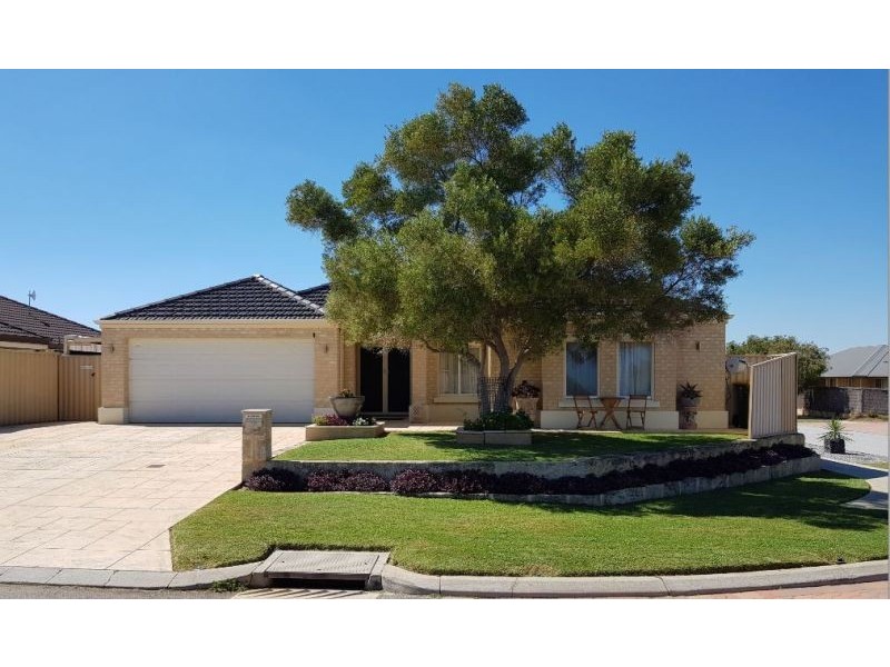 2 Prenton Street, Butler WA 6036