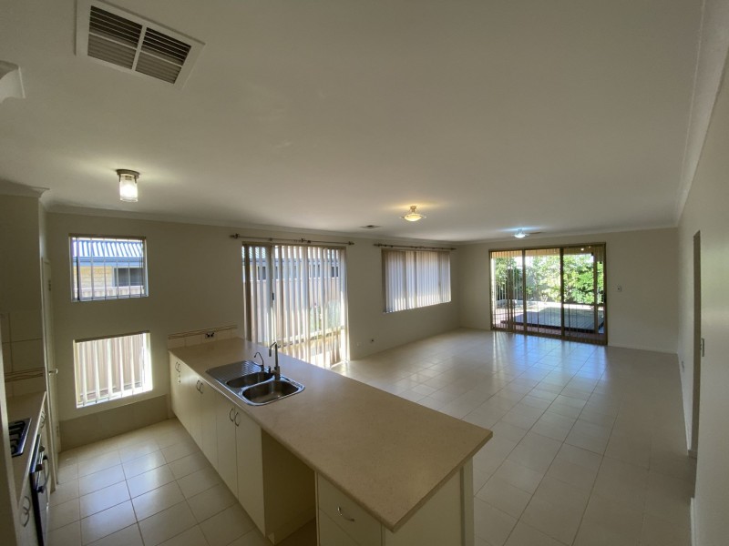 37 Bristle Avenue, Southern River WA 6110