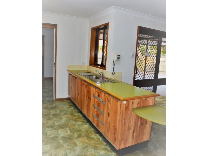 8 Boronia Crescent, Yamba NSW 2464