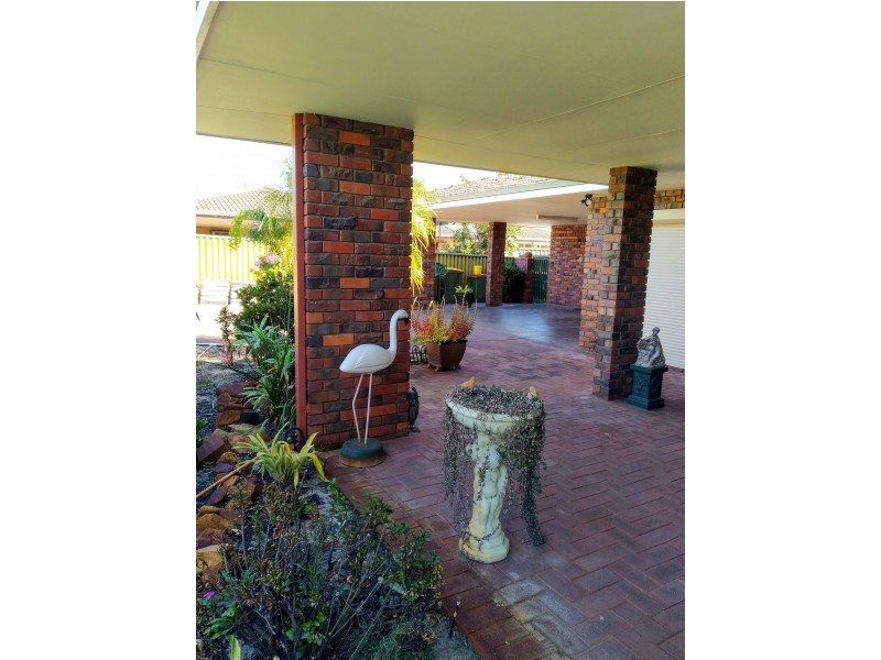 16 Pannell Road, Bateman WA 6150