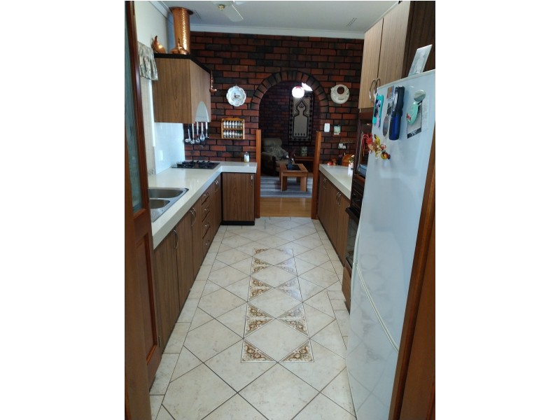 16 Pannell Road, Bateman WA 6150