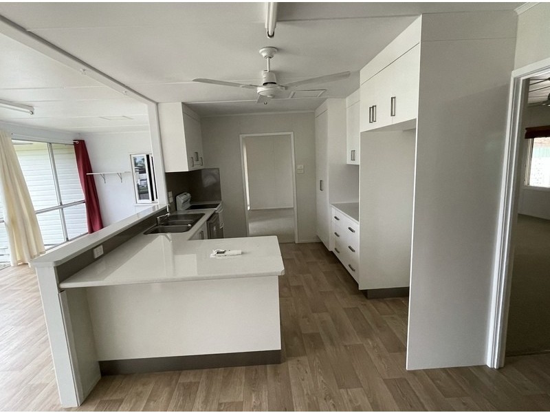 36 King Street, Moura QLD 4718