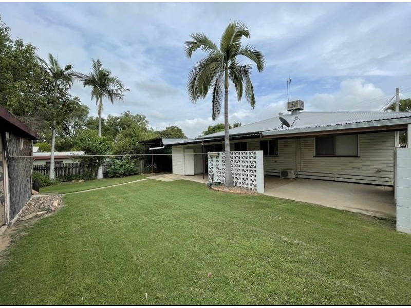 36 King Street, Moura QLD 4718