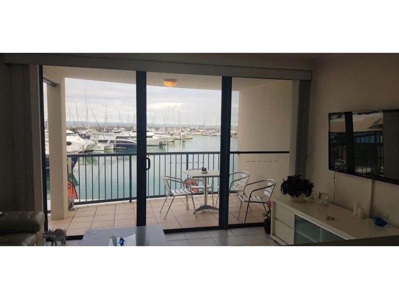 210-211/8 Buccaneer Drive, Urangan QLD 4655