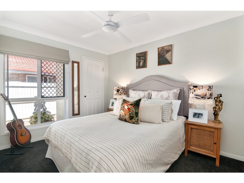 6 Rosswood Court, Helensvale QLD 4212