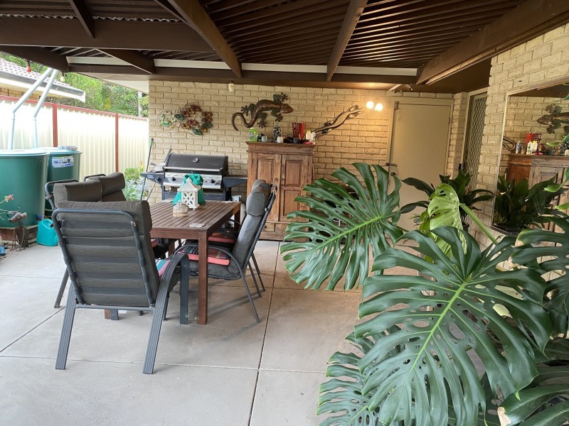 19 Port Royal Drive, Safety Bay WA 6169