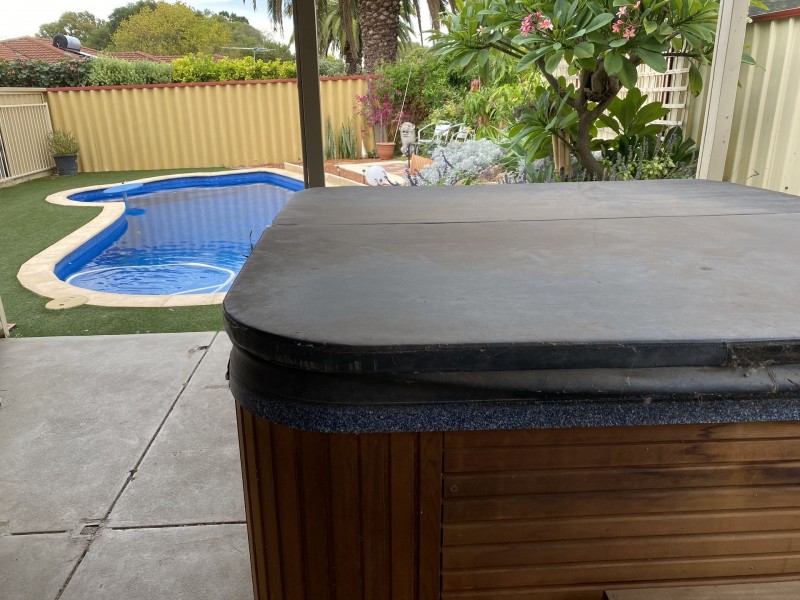 19 Port Royal Drive, Safety Bay WA 6169