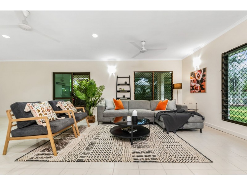 15 Hibernia crescent, Brinkin NT 0810