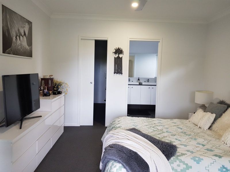 13 Beverley court, Griffin QLD 4503