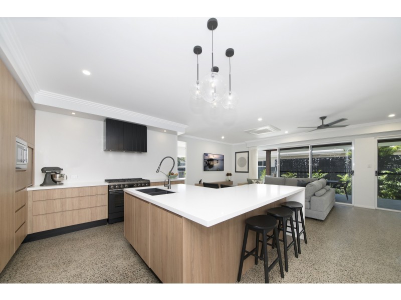 6 Edgewater Terrace, Idalia QLD 4811