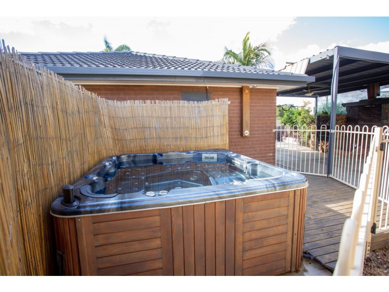 341 Lawrence St, West Wodonga VIC 3690