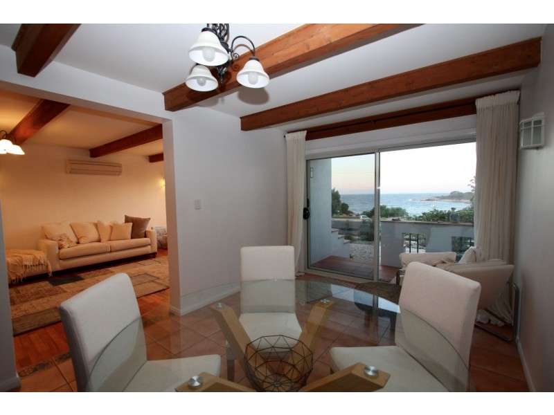 2/2 Tasman Highway, Bicheno TAS 7215