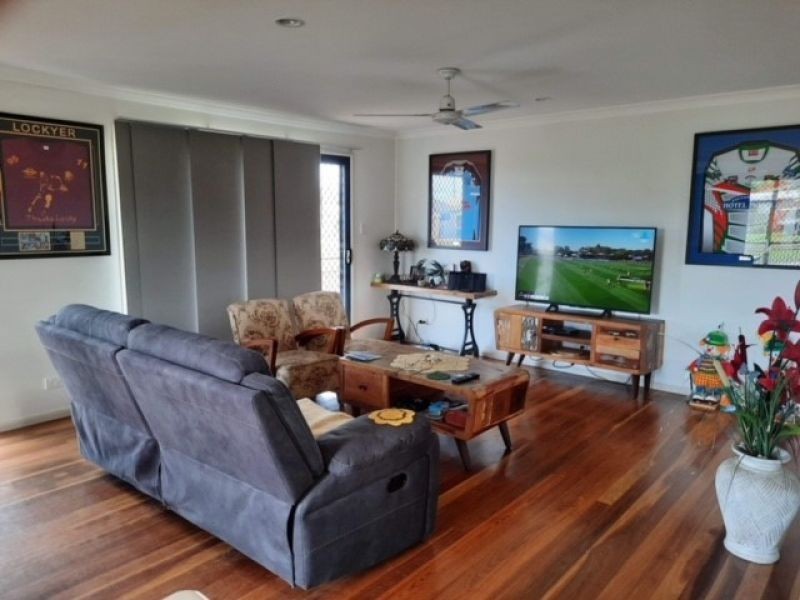 27 Steley Street, Buxton QLD 4660