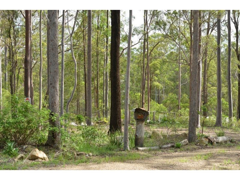 124 Deephouse Rd, Bauple QLD 4650